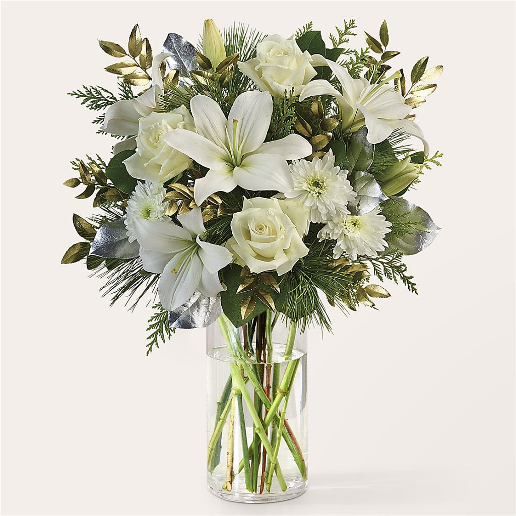 Wintry Mix Bouquet –  Charlynda Fleuriste, Sherbrooke PQ