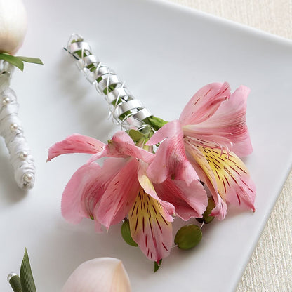 Pink Peruvian Lily Boutonniere –  Charlynda Fleuriste, Sherbrooke PQ