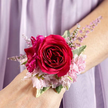 Rose Charm Corsage –  Charlynda Fleuriste, Sherbrooke PQ