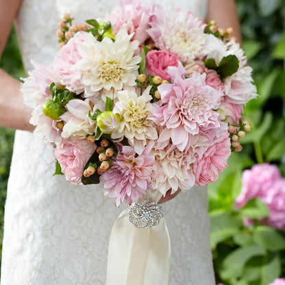 Heart's Promise Bouquet –  Charlynda Fleuriste, Sherbrooke PQ