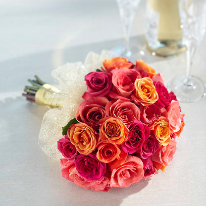 Sweet Roses Bouquet –  Charlynda Fleuriste, Sherbrooke PQ