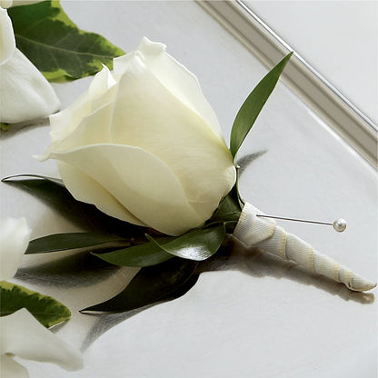 White Rose Boutonniere –  Charlynda Fleuriste, Sherbrooke PQ